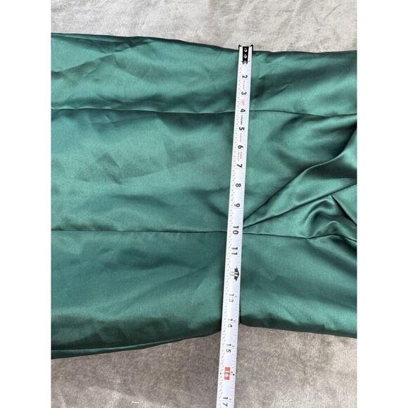 Alfred Sung D760 Hunter Green Off-Shoulder Trumpet Gown w/ Front Slit 8R - Picture 12 of 16